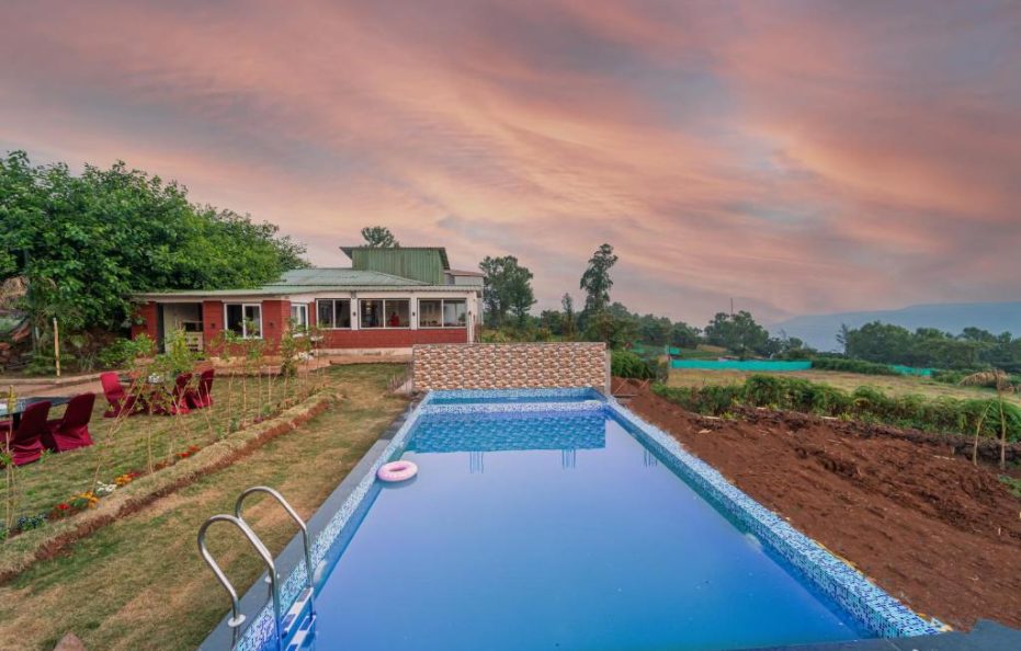 Strawberry King Resort