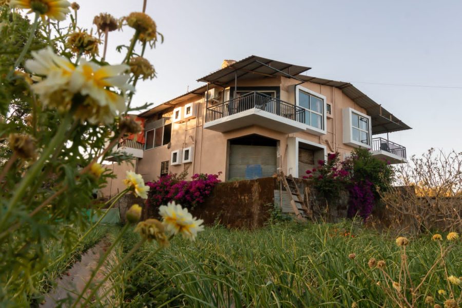 Mountain Hilltop Villa (4BHK)