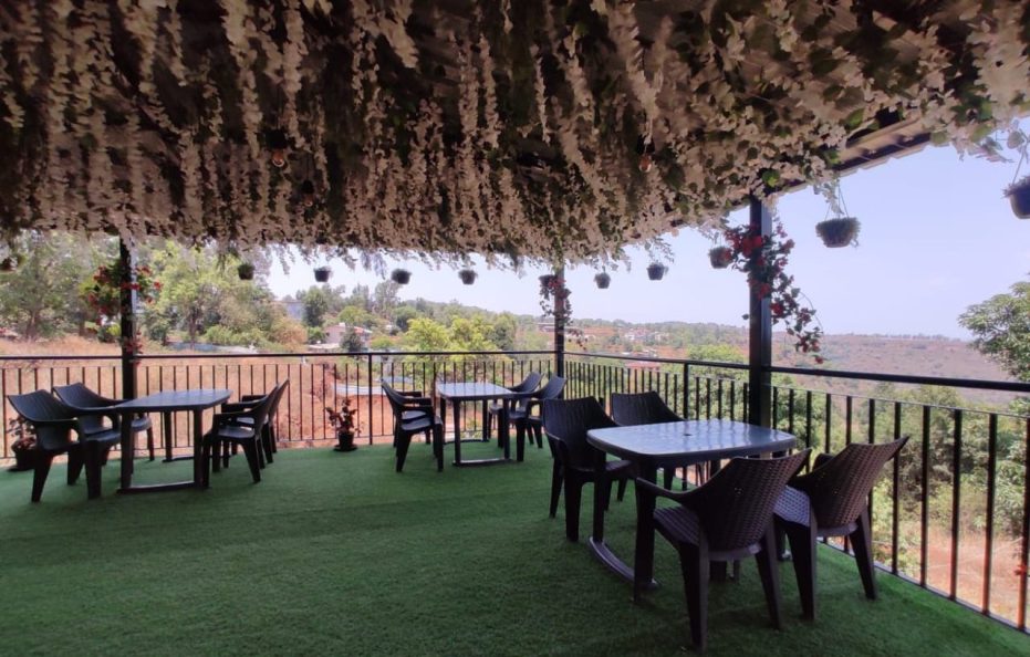 Nature Nest Valley Resort